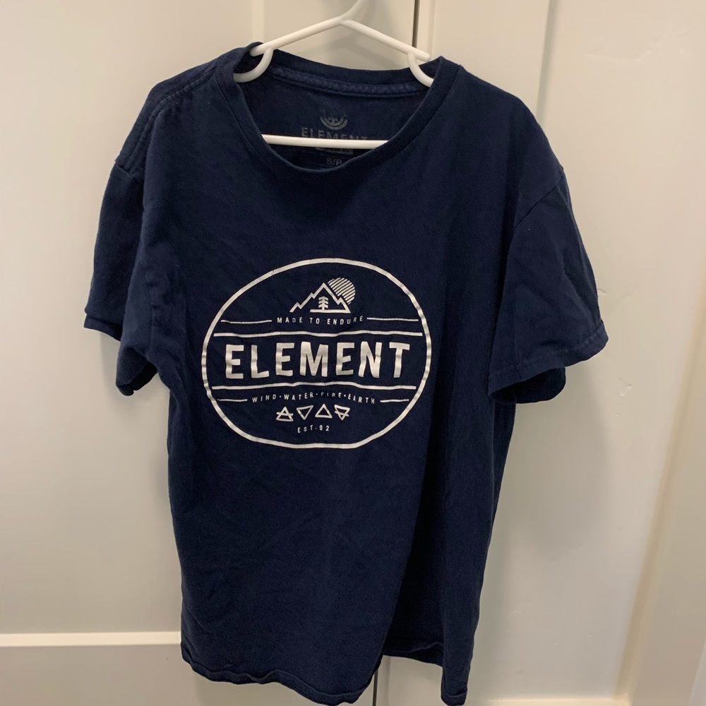 Boys Element Tshirt size small